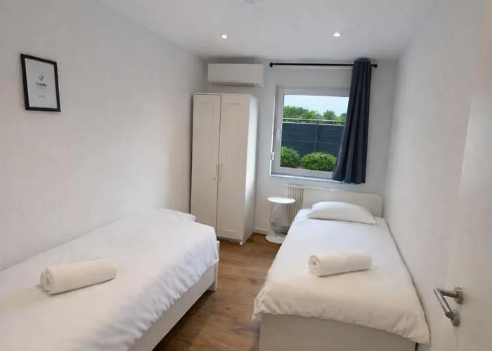Modern Bungalow Kastel