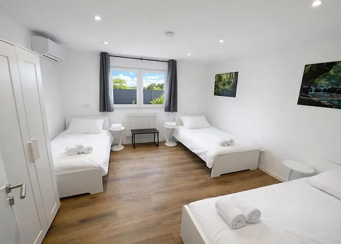 Modern Bungalow Kastel